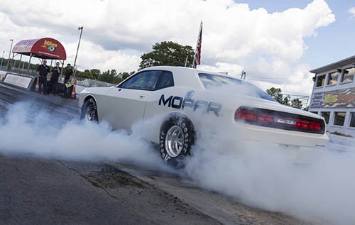 Mopar Previews 2015 Dodge Challenger Drag Pak Test Vehicle